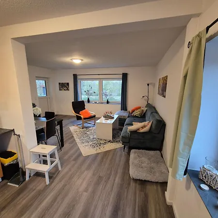 Apartment Doppelhaushaelfte Jule Niesgrau
