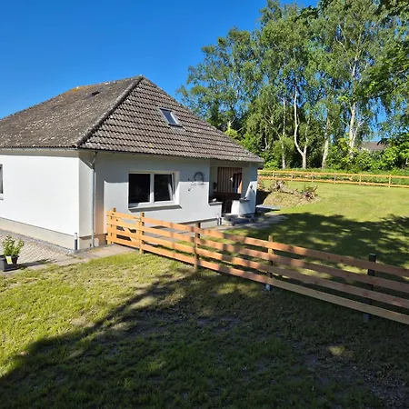 Apartment Doppelhaushaelfte Jule